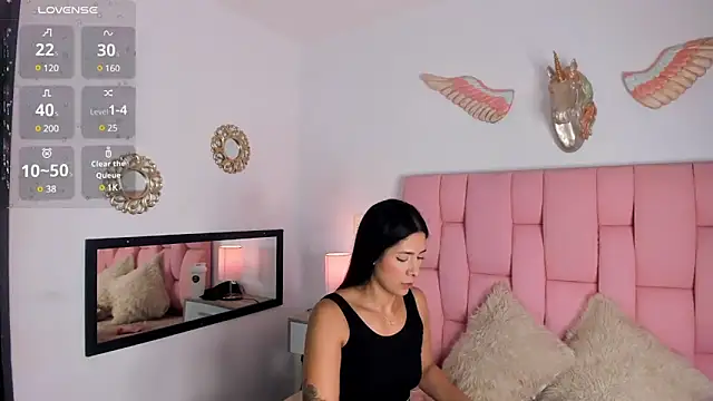 VeronikaOlsen online show from January 23, 2025, 12:41 pm