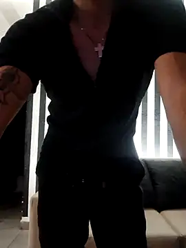 Snapshot of pretorianoo53 chatting on November 9, 2025, 3:38 am pretorianoo53 online show from November 9, 2025, 3:38 am