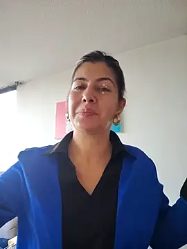 Snapshot of scarlett_moore chatting on October 18, 2025, 12:50 pm scarlett moore online show from October 18, 2025, 12:50 pm