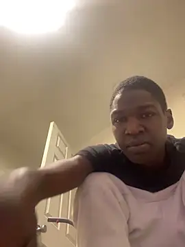 Snapshot of Atlantalitty chatting on December 27, 2024, 12:07 am Atlantalitty online show from December 27, 2024, 12:07 am