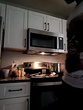 Snapshot of Atlantalitty chatting on October 31, 2025, 1:34 pm Atlantalitty online show from October 31, 2025, 1:34 pm