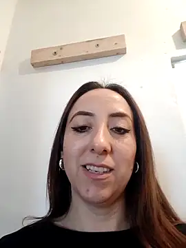 Mia Novikov online show from March 11, 2026, 5:08 pm