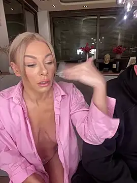 Snapshot of SexOnMyLvL chatting on January 16, 2025, 10:02 pm SexOnMyLvL online show from January 16, 2025, 10:02 pm