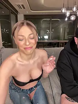 Snapshot of SexOnMyLvL chatting on February 24, 2025, 9:41 pm SexOnMyLvL online show from February 24, 2025, 9:41 pm