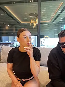 Snapshot of SexOnMyLvL chatting on February 19, 2026, 12:01 pm SexOnMyLvL online show from February 19, 2026, 12:01 pm