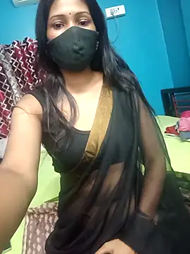 Snapshot of Triha_18 chatting on October 29, 2025, 6:31 pm Triha 18 online show from October 29, 2025, 6:31 pm