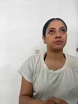 Juana19 online show from October 18, 2025, 4:30 pm