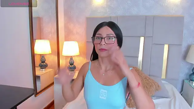 Snapshot of Camilaa_Sanchez_ chatting on February 24, 2025, 11:54 am Camilaa Sanchez online show from February 24, 2025, 11:54 am