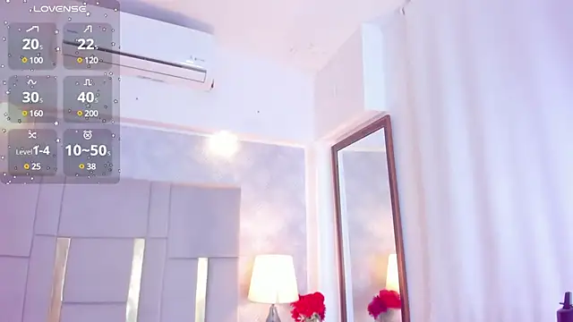 Snapshot of Camilaa_Sanchez_ chatting on March 12, 2025, 11:20 am Camilaa Sanchez online show from March 12, 2025, 11:20 am