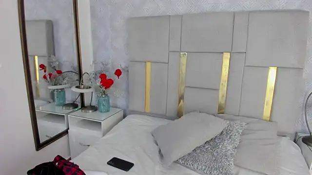 Snapshot of Camilaa_Sanchez_ chatting on November 12, 2025, 12:16 pm Camilaa Sanchez online show from November 12, 2025, 12:16 pm