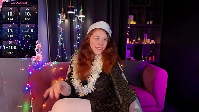 SophiePure online show from December 25, 2024, 2:13 pm