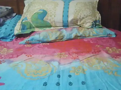 Nuttysub online show from December 18, 2025, 2:17 am