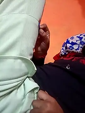 Mangla Bhabhi online show from October 13, 2025, 1:05 am