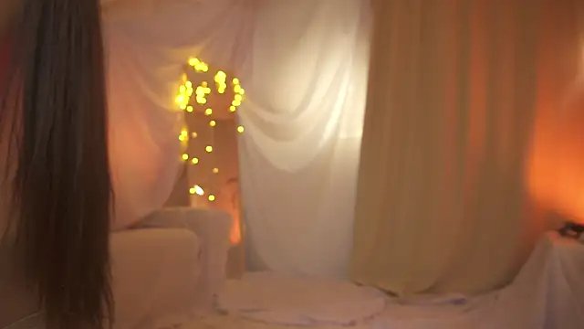 Snapshot of arizonasunrise chatting on March 12, 2025, 10:39 pm arizonasunrise online show from March 12, 2025, 10:39 pm