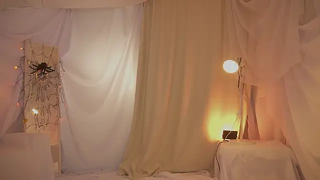 Snapshot of arizonasunrise chatting on November 16, 2025, 7:30 pm arizonasunrise online show from November 16, 2025, 7:30 pm