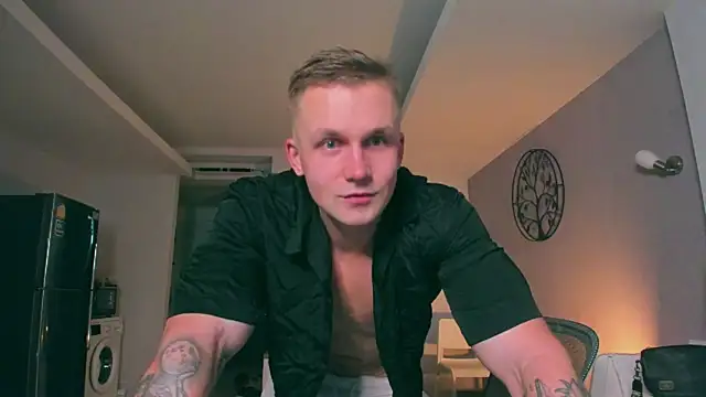 Snapshot of Samuel_Andrew chatting on September 27, 2025, 3:22 am Samuel Andrew online show from September 27, 2025, 3:22 am