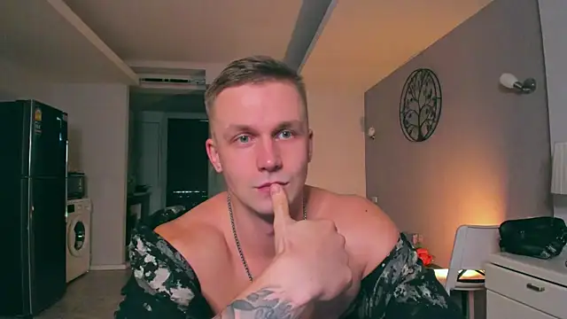 Snapshot of Samuel_Andrew chatting on September 30, 2025, 4:39 am Samuel Andrew online show from September 30, 2025, 4:39 am