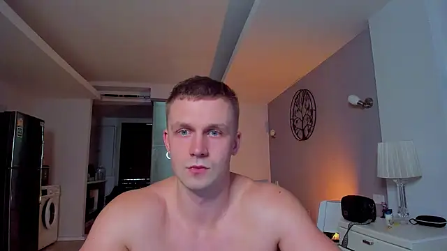 Snapshot of Samuel_Andrew chatting on December 18, 2025, 5:13 am Samuel Andrew online show from December 18, 2025, 5:13 am