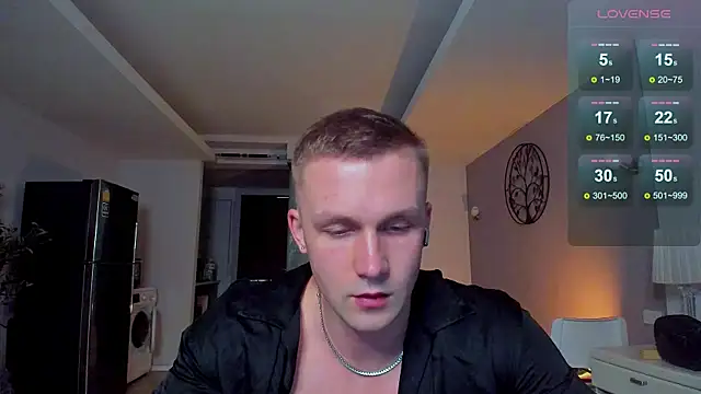 Snapshot of Samuel_Andrew chatting on December 23, 2025, 3:26 am Samuel Andrew online show from December 23, 2025, 3:26 am