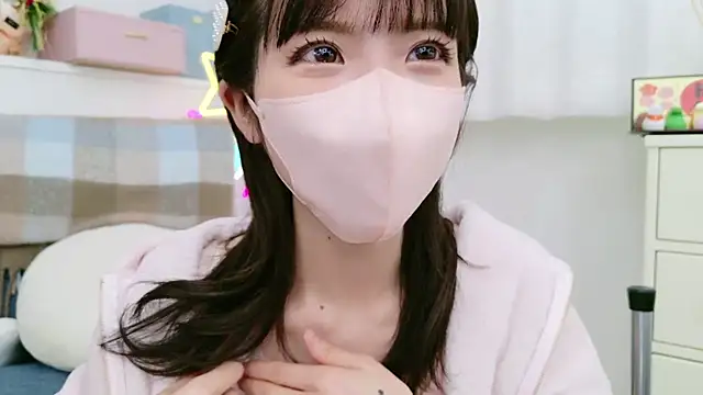 -minami- online show from January 5, 2025, 6:56 am