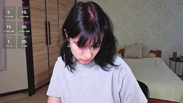 Snapshot of JulisSweet chatting on October 20, 2025, 7:20 am JulisSweet online show from October 20, 2025, 7:20 am