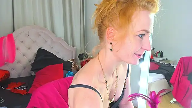 SquirtyAlisa online show from April 6, 2026, 9:38 pm