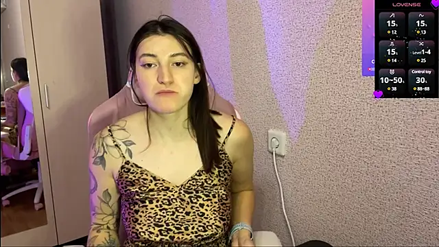 Katrin  kiss online show from January 19, 2025, 5:49 pm