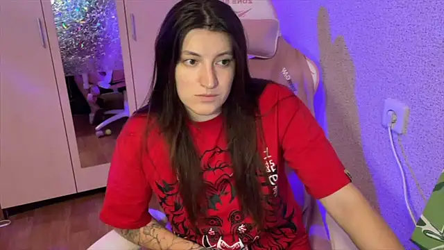 Katrin  kiss online show from February 26, 2026, 5:56 pm