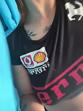 melisabunnny online show from March 6, 2025, 4:28 pm