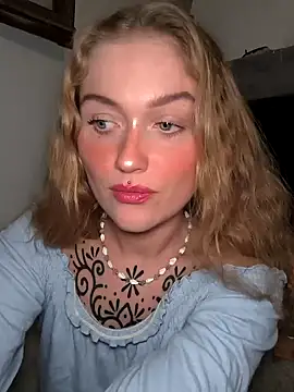 Goldloeckchen159 online show from December 10, 2024, 5:33 pm