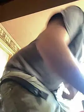 Snapshot of bigJohnson223 chatting on January 18, 2025, 10:17 pm bigJohnson223 online show from January 18, 2025, 10:17 pm