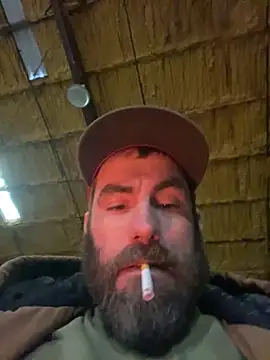 Snapshot of bigJohnson223 chatting on January 20, 2025, 9:32 pm bigJohnson223 online show from January 20, 2025, 9:32 pm