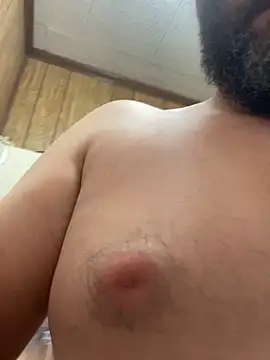 Snapshot of bigJohnson223 chatting on September 15, 2025, 11:38 pm bigJohnson223 online show from September 15, 2025, 11:38 pm