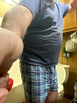 Snapshot of bigJohnson223 chatting on October 25, 2025, 10:45 am bigJohnson223 online show from October 25, 2025, 10:45 am