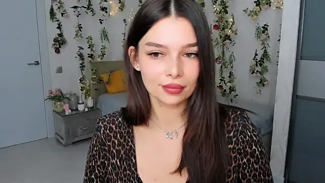 Snapshot of ContinentOfTranquility chatting on November 9, 2025, 1:15 am ContinentOfTranquility online show from November 9, 2025, 1:15 am