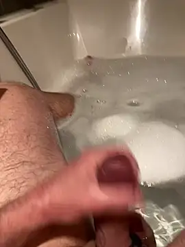 LivingLegend1978 online show from February 19, 2026, 5:53 pm