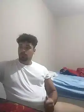 Snapshot of Xcumshot33 chatting on February 19, 2025, 3:50 am Xcumshot33 online show from February 19, 2025, 3:50 am