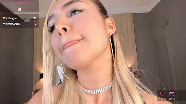 bella1207 online show from January 7, 2025, 11:03 pm