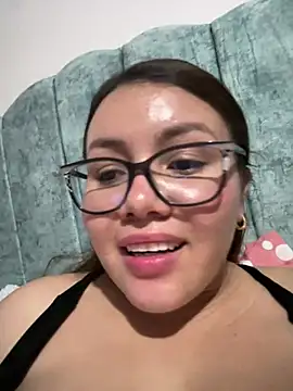 Snapshot of solecito_22 chatting on February 4, 2025, 5:10 am solecito 22 online show from February 4, 2025, 5:10 am