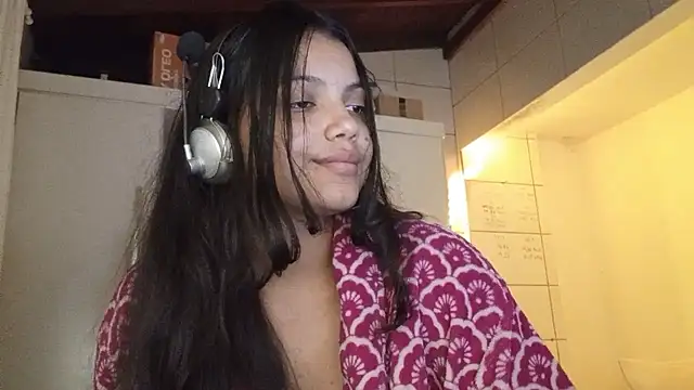 bombomepimenta online show from November 10, 2025, 3:05 am