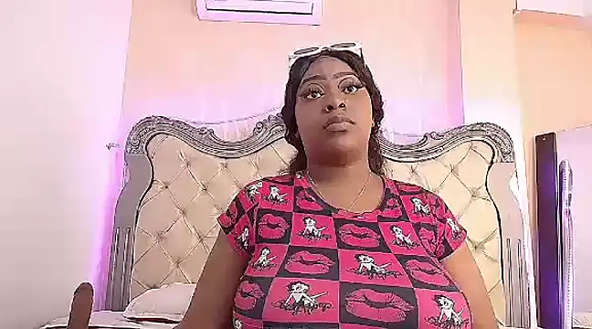 TrixieMar online show from January 5, 2025, 7:49 pm