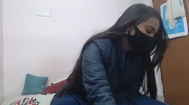 wildbabes online show from December 14, 2024, 12:01 am