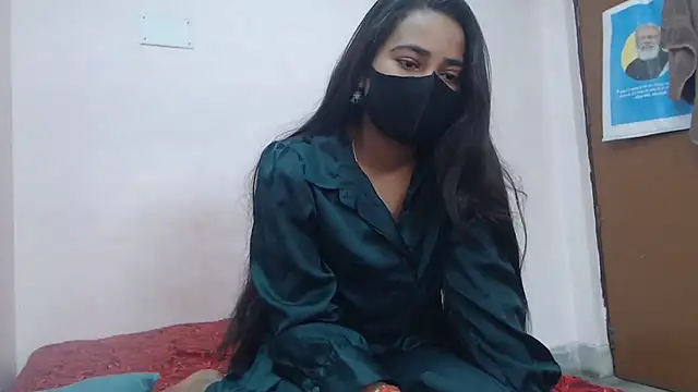 wildbabes online show from December 19, 2024, 2:23 am