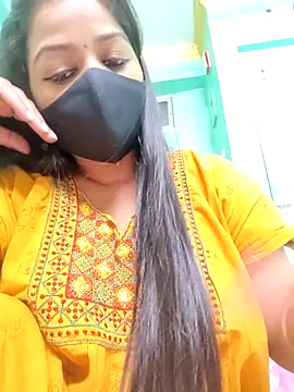 Monalisa Singh online show from October 16, 2025, 5:25 pm