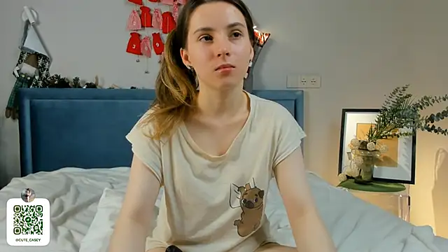 Snapshot of DonnaBurkee chatting on January 12, 2025, 10:54 pm DonnaBurkee online show from January 12, 2025, 10:54 pm