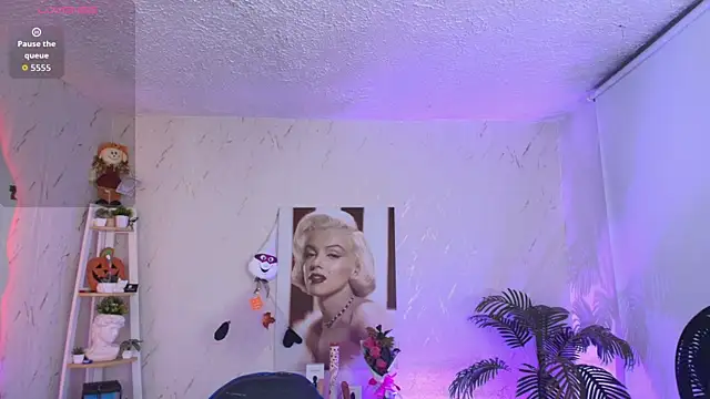 SALOOMEE   online show from February 5, 2026, 11:15 am