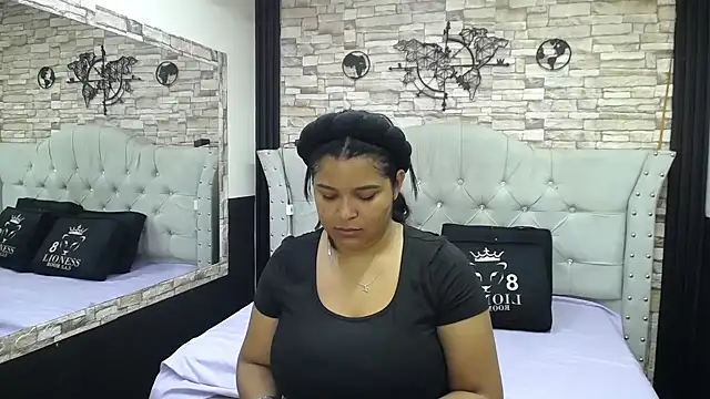 Snapshot of sia_cavad chatting on September 13, 2025, 12:38 pm sia cavad online show from September 13, 2025, 12:38 pm