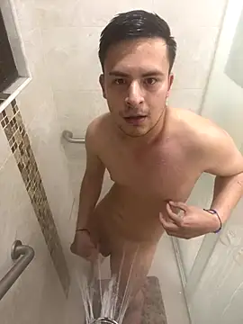 Snapshot of Nicolds14 chatting on November 11, 2025, 11:27 pm Nicolds14 online show from November 11, 2025, 11:27 pm