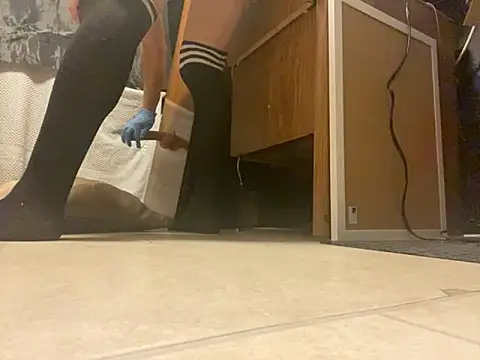 ElPollo77 online show from September 10, 2025, 6:35 am