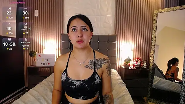Snapshot of isabella_smith_ chatting on December 10, 2024, 5:00 pm isabella smith online show from December 10, 2024, 5:00 pm
